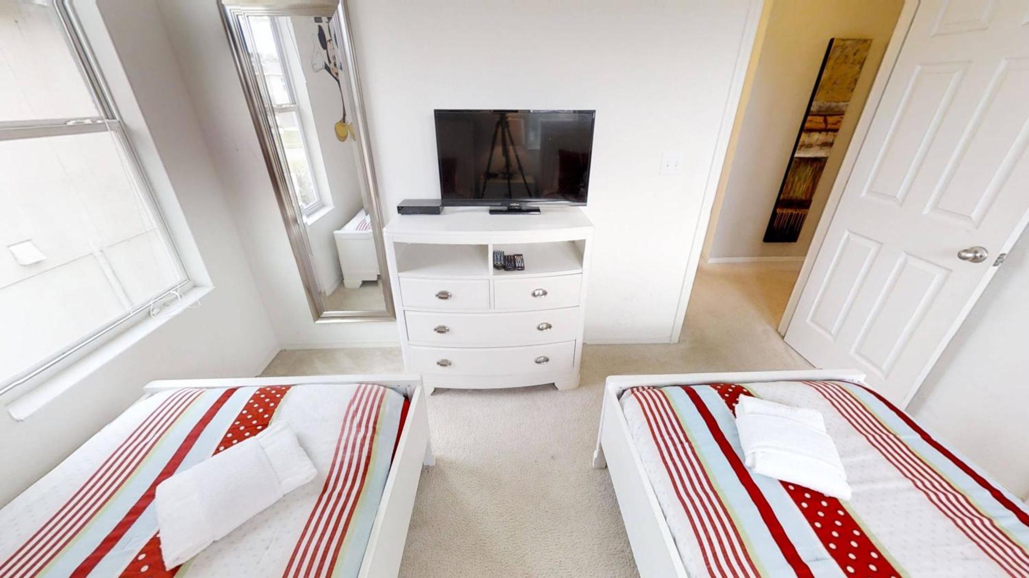 Crystal Cove 4 Bedroom Vacation 1527 Kissimmee